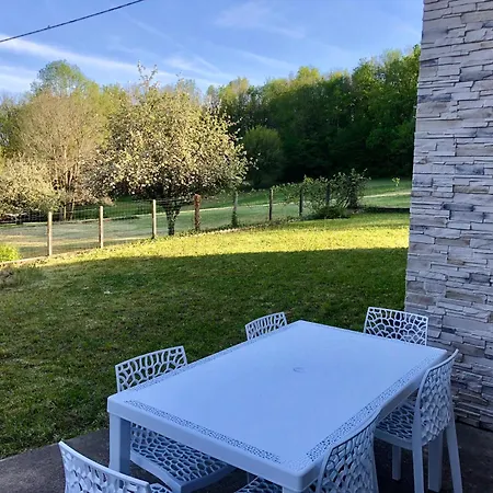 Maison Dans Hameau Calme Et Proche Tous Commerces Dom wakacyjny Saint-Front-la-Rivière